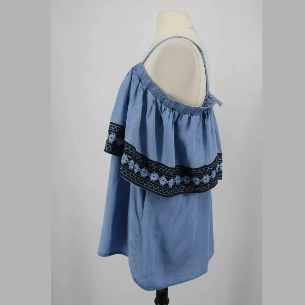 Bagatelle Cold Shoulder Ruffle Top Blue Size XL - Picture 5 of 8